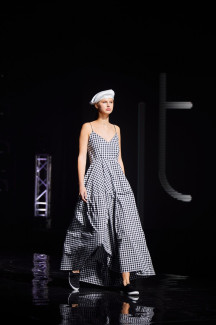 Brands Fashion Show | lena tsokalenko 51 tsokalenko_0072_websize_mm1