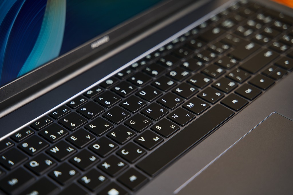Элегантный футуризм: изучаем ноутбук Huawei MateBook D 16 2024 4 Элегантный футуризм: изучаем ноутбук Huawei MateBook D 16 2024