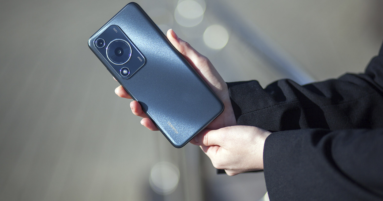 Huawei nova Y72