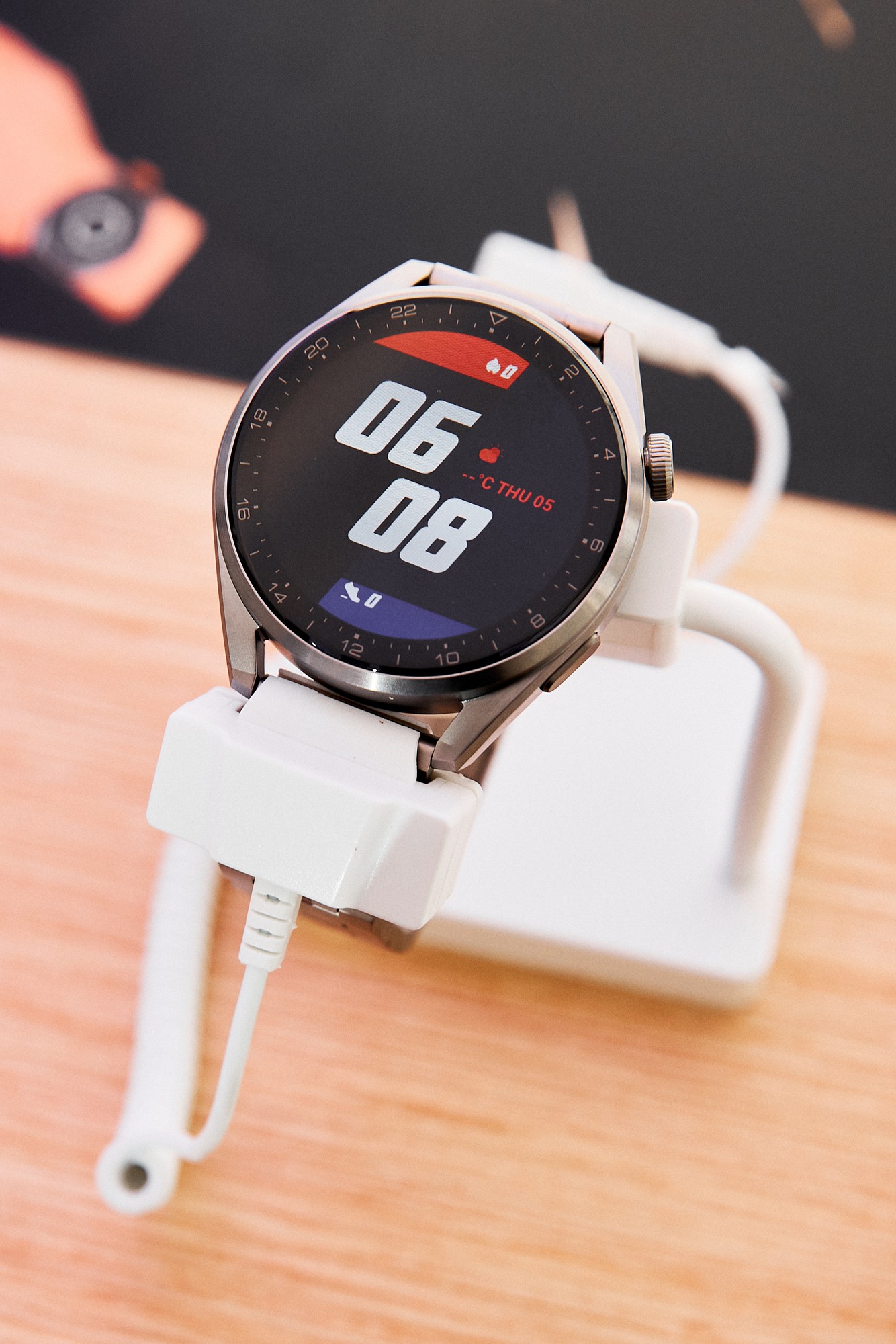 HUAWEI открыл в Беларуси предзаказ на Watch 3. Умные часы с eSIM доступны со скидкой и подарком