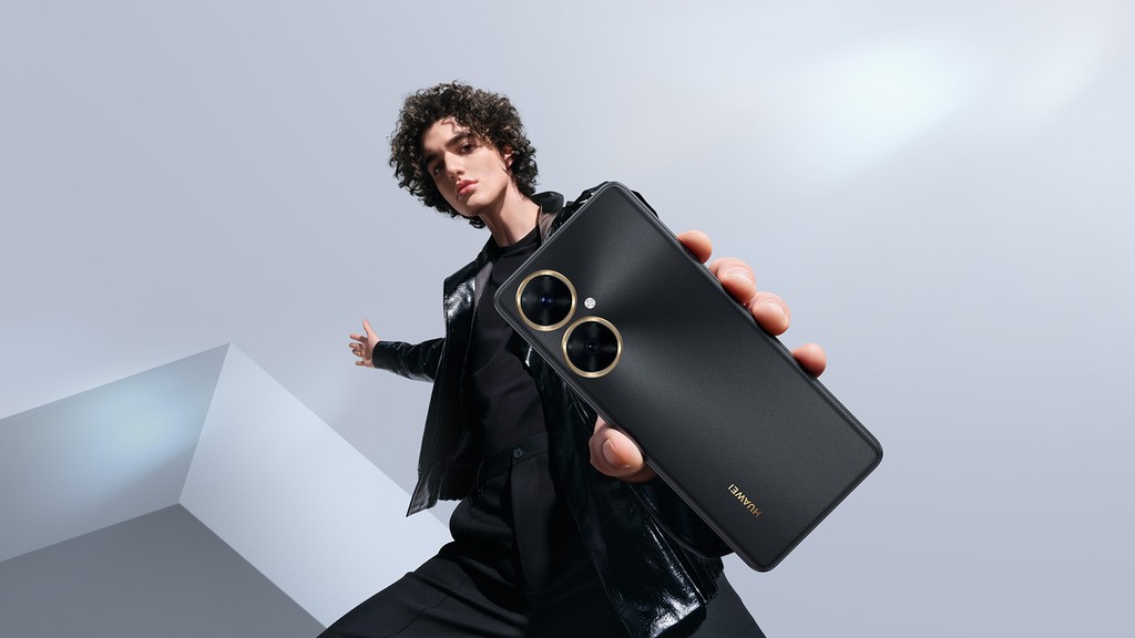 В Беларуси появился новый смартфон среднего класса Huawei nova 11i