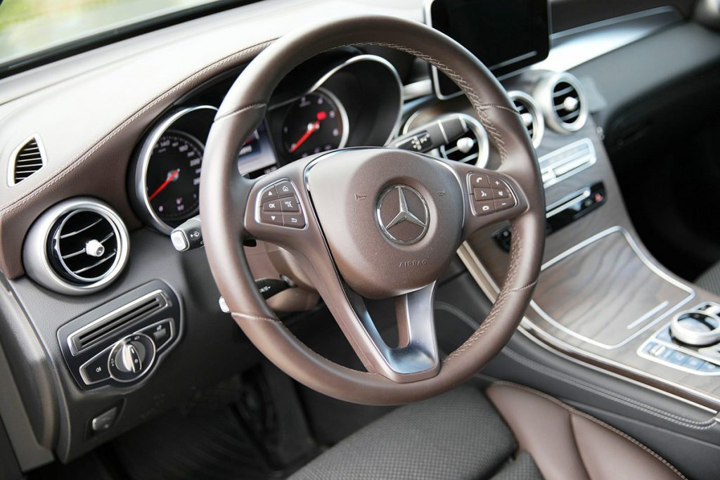 Mercedes-Benz GLC и Mulberry Club