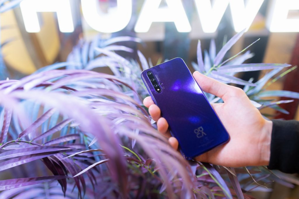 Инновационный смартфон HUAWEI nova 5T презентовали в Минске