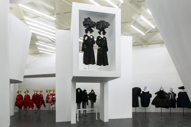 Rei KawakuboComme des Garçons Art of the In-Between