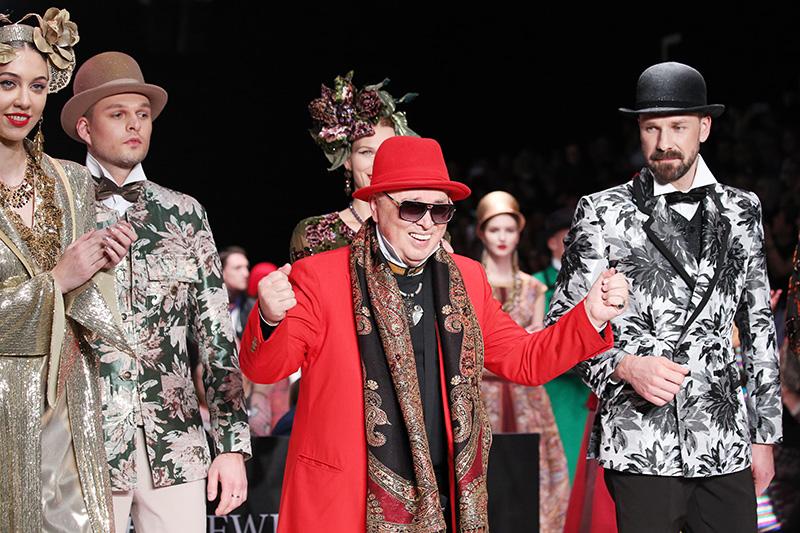 SLAVA ZAITSEV | Mercedes-Benz Fashion Week Russia 2 SLAVA ZAITSEV | Mercedes-Benz Fashion Week Russia